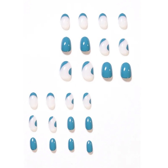 Long Full Cover Artificial Nail Tips Oval Blue Fake Nails With Design French - Picture 9 of 10